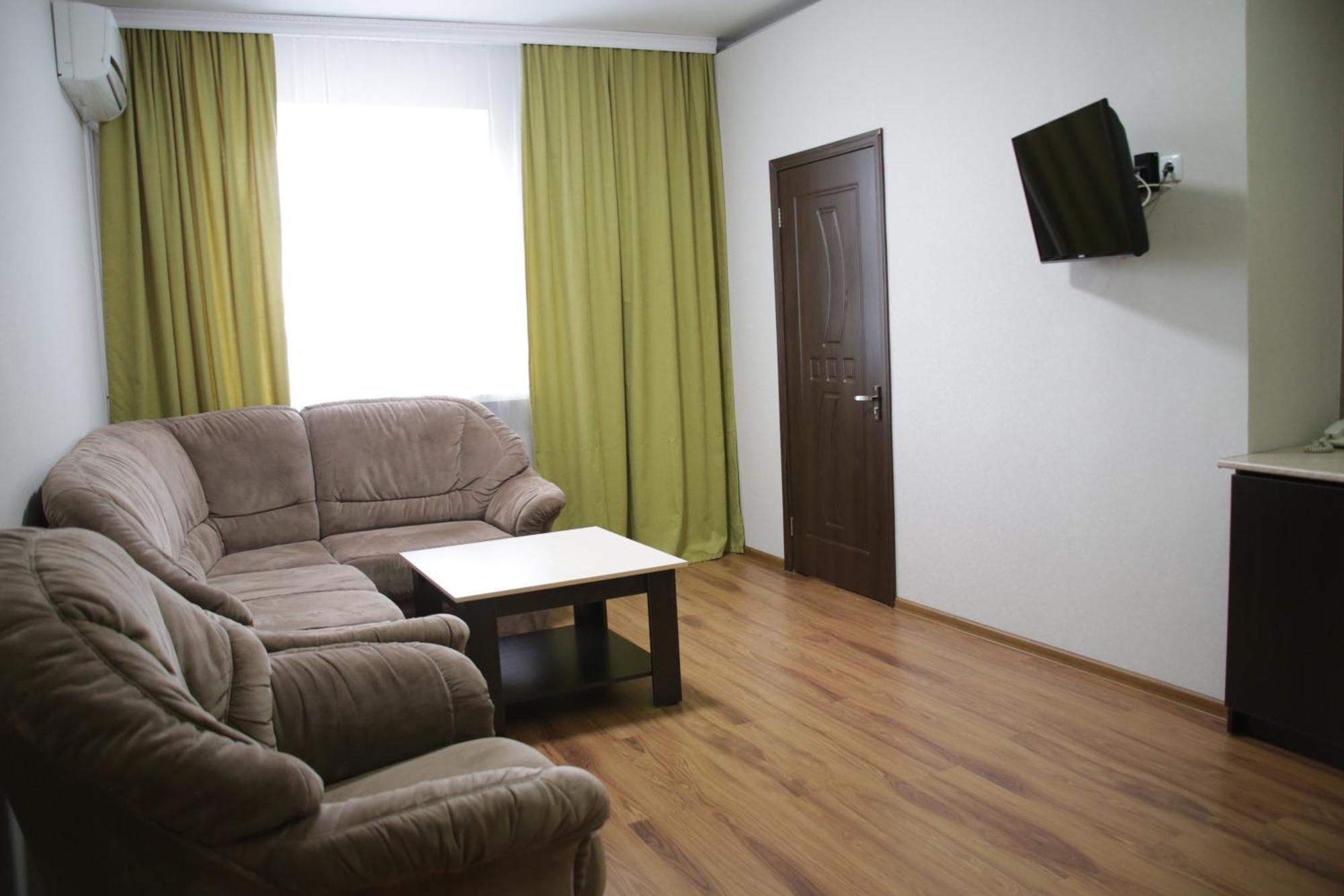 City Hotel Ustʼ-Kamenogorsk 외부 사진