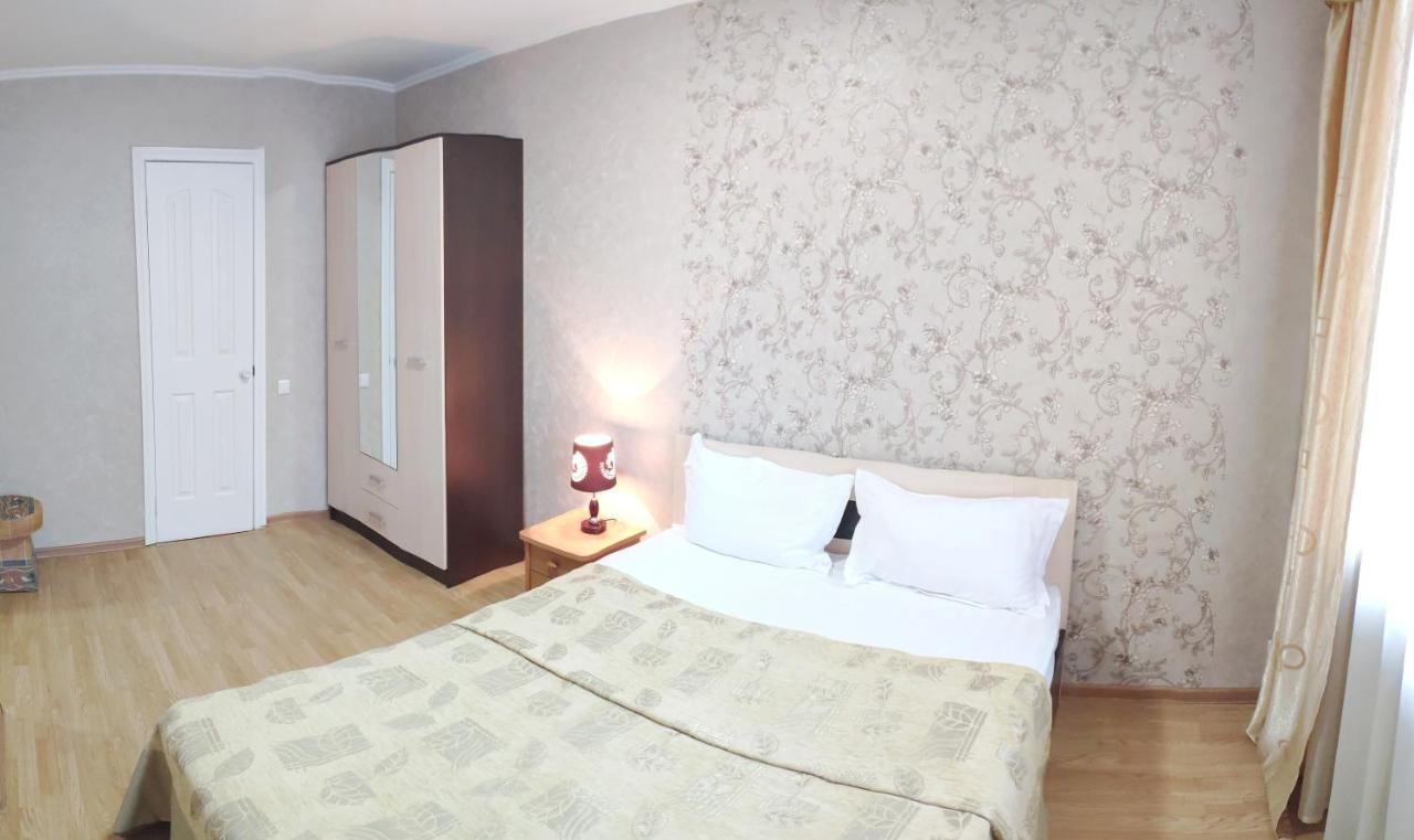 City Hotel Ustʼ-Kamenogorsk 외부 사진