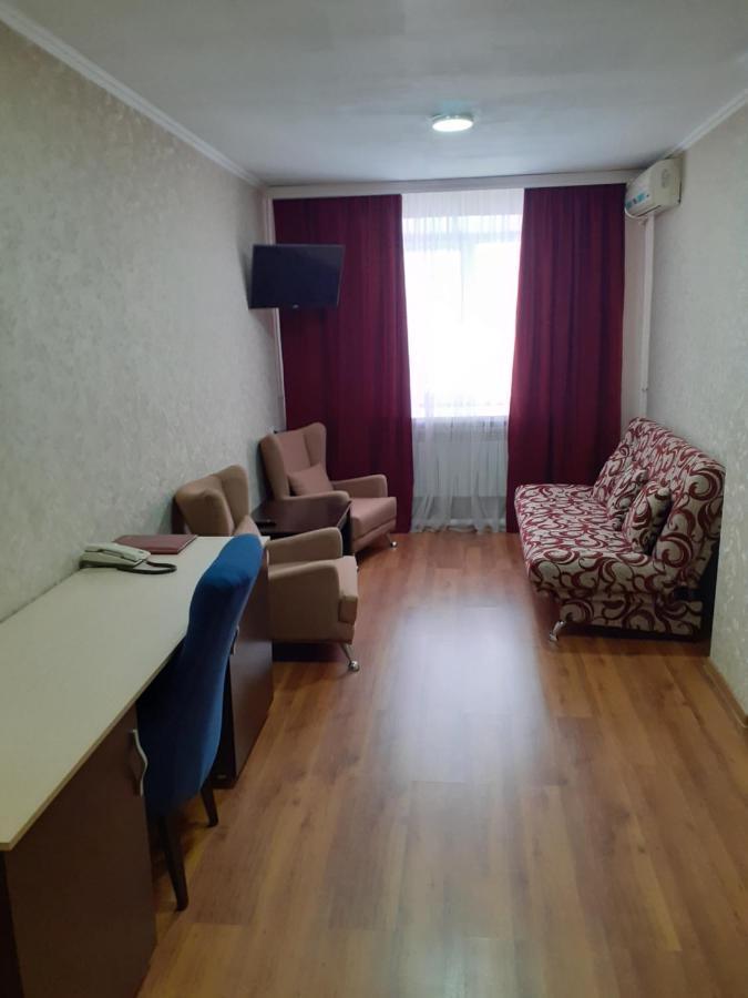 City Hotel Ustʼ-Kamenogorsk 외부 사진