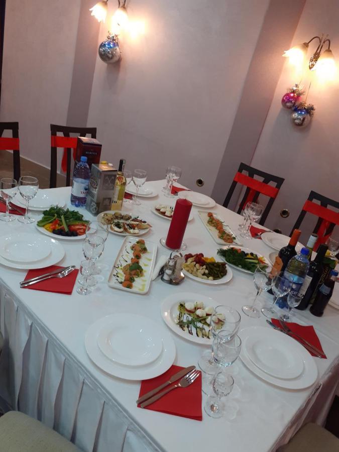 City Hotel Ustʼ-Kamenogorsk 외부 사진