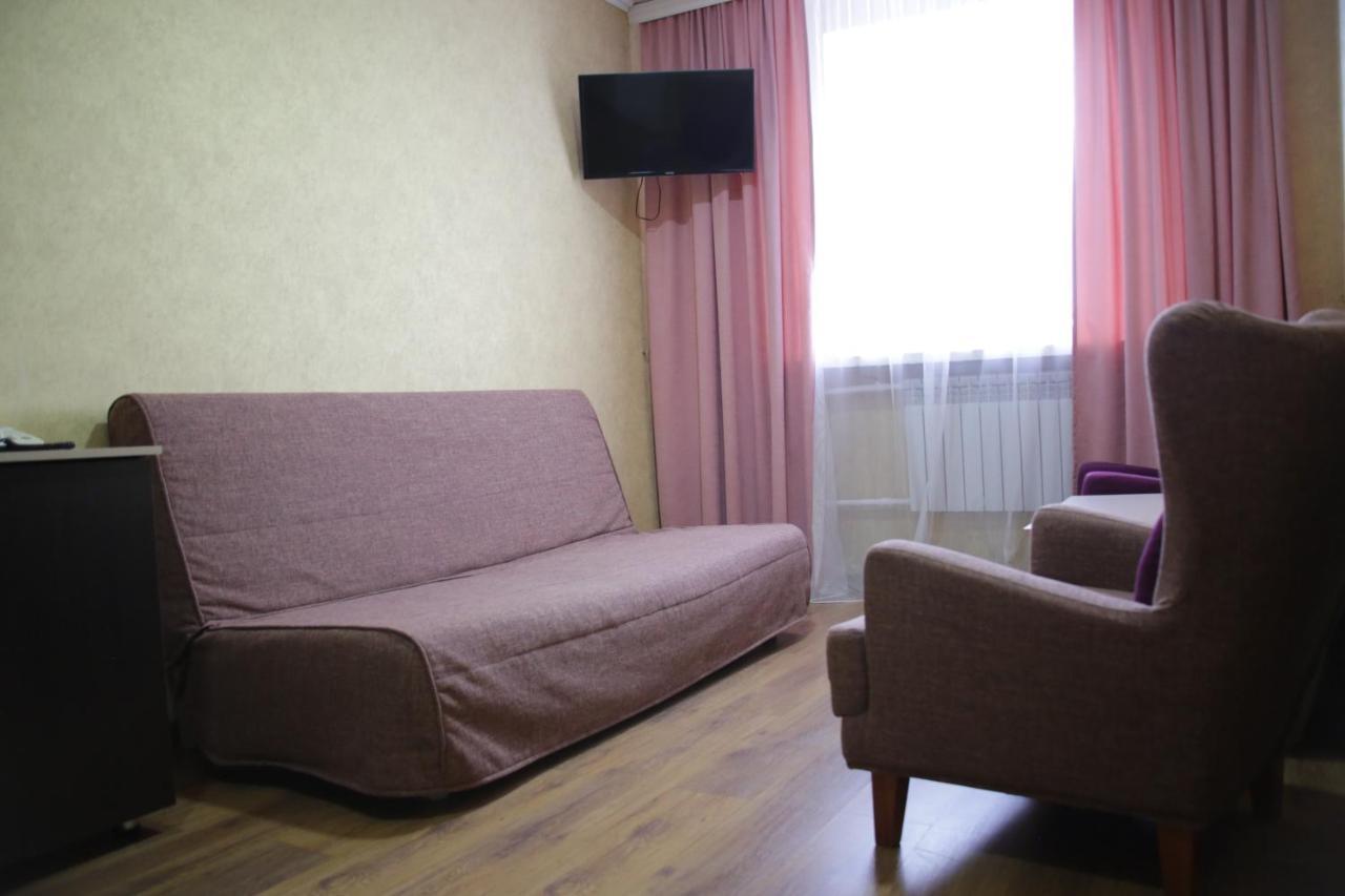 City Hotel Ustʼ-Kamenogorsk 외부 사진